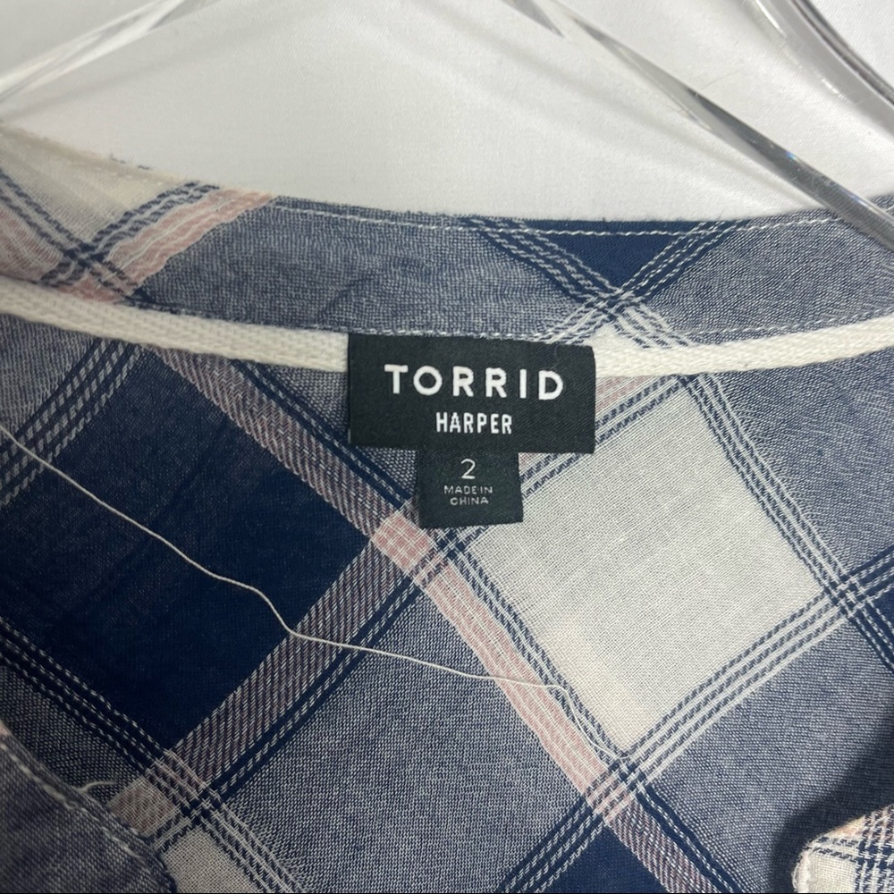 Torrid HARPER - NAVY & PINK PLAID COTTON BLOUSE size 2 2x 1170